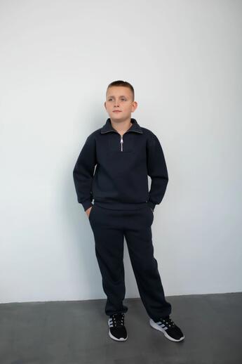 Fotoattēls 2 106080  Kostīms Teilors Čārnīgs 102660