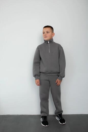 Fotoattēls 5 106080  Kostīms Teilors Čārnīgs 102660